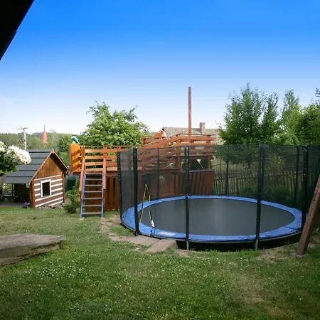 štikov V Podkrkonoší Apartamento *